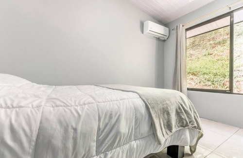 San Isidro de El General Apartamento | Villas Anna Bertha 2 noches minimo