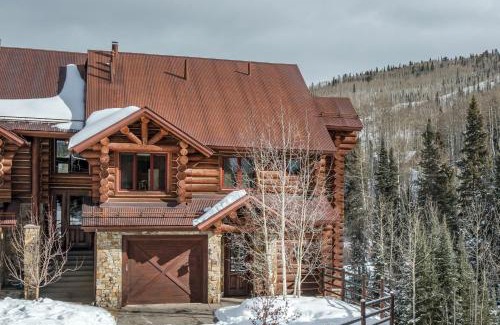 Mountain Village Casa | Villas At Tristant 137 by AvantStay Ski In Ski Out Home w Panoramic Views Hot Tub