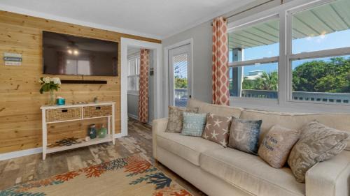 Sunnyside Casa | Villas Bahama West 106