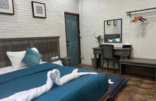 Su Thep Casa | Villas Chalitaa วิลล่าชาลิตา