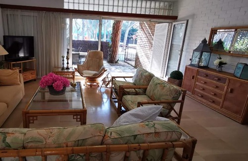Platja d'Aro Chalet De Esquí | VILLAS COSETTE Villa JULIETA Alquiler en Playa de Aro, Costa Brava