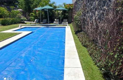Tres de Mayo Apartamento | Villas de Brisas