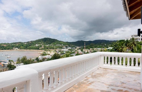 Barrio La Fortaleza Vieja Apartamento | Villas Hillside apto 2