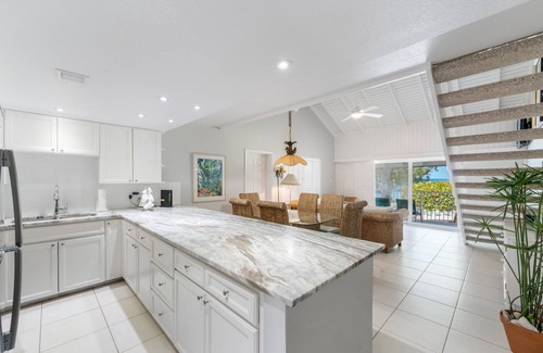 Seven Mile Beach Apartamento | Villas of the Galleon