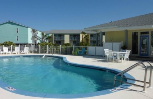 Pensacola Beach Condominio | Villas on the Gulf by Surfside VR