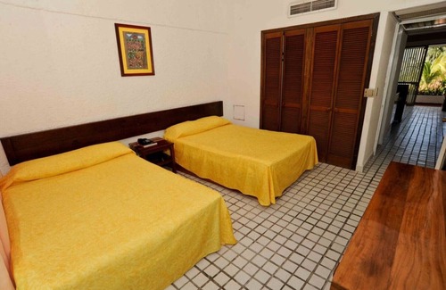 Ixtapa Hotel | Hotel Villas Paraiso / Habitación 13
