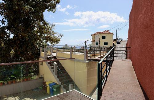 Camara de Lobos Apartamento | Villas Quinta da Lapa by AnaLodges