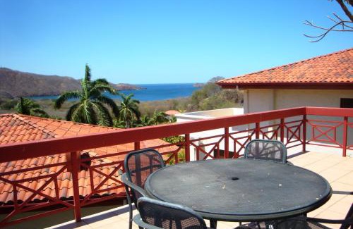 Playa Hermosa Complejo | Villas Sol Beach Resort