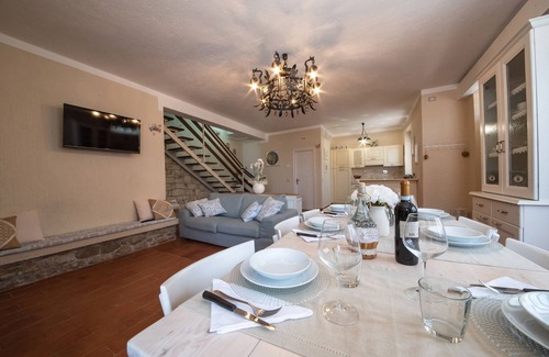 Spello Villa | VillaSubasioRelax, villa panorámica con piscina, parque natural, Spello, Asís