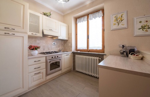 Spello Villa | VillaSubasioRelax, villa panorámica con piscina, parque natural, Spello, Asís