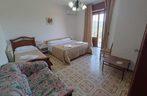Castell'Umberto Casa | VillaTresa