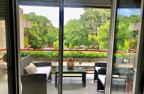 Perea Apartamento | VillaVictoria Marias view pool apartment