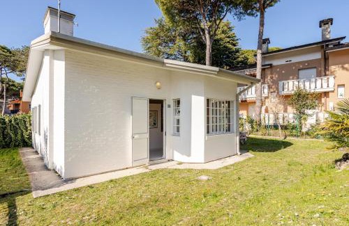 Lignano Pineta Casa | Villetta garden retreat con parcheggi
