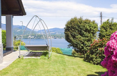 Carcioni Casa | Villa panorámica con vista al lago