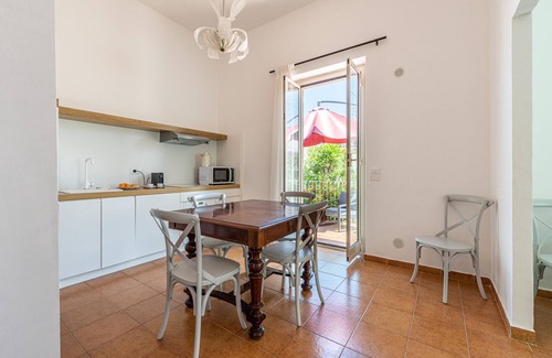 Mondello Chalet De Esquí | Villino Ada in Mondello