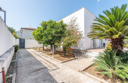 Mondello Chalet De Esquí | Villino Ada in Mondello