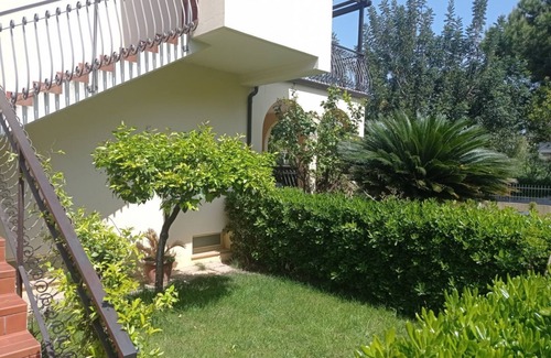 Foggetta Apartamento | Villino La Rotonda - Villa with terrace and private garden