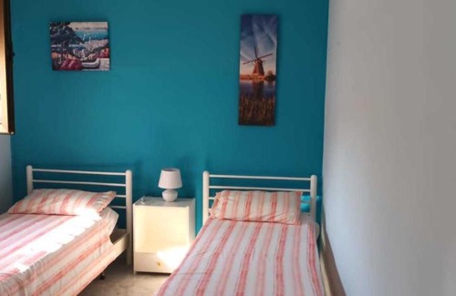 Torre Castiglione Apartamento | Villino Nausika fronte mare - B