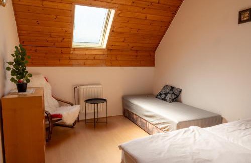 Perna Apartamento | Vinařství a Penzion Maňák