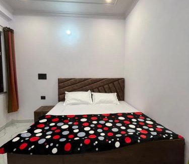 Mathura Casa | Vinayak Homestay