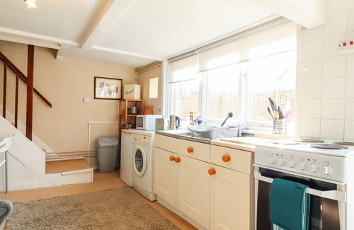 Halstead Cabaña | VINE COTTAGE, with a garden in Castle Hedingham