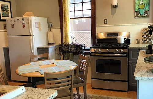 Washington Heights Apartamento | Vine Street Home