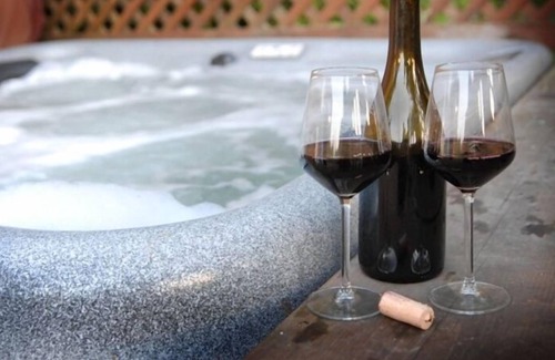 Sonoma Cabaña | Bodega Cottage en un entorno campestre con jacuzzi privado!