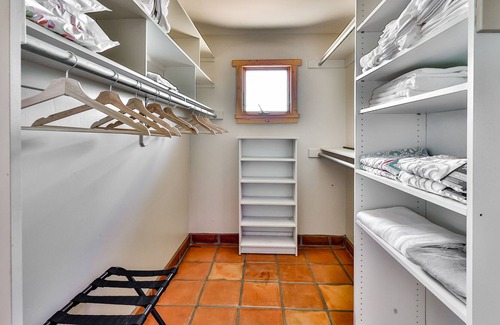 Potrero Casa | Vineyard getaway with fireplace, central AC, washer/dryer, and free WiFi