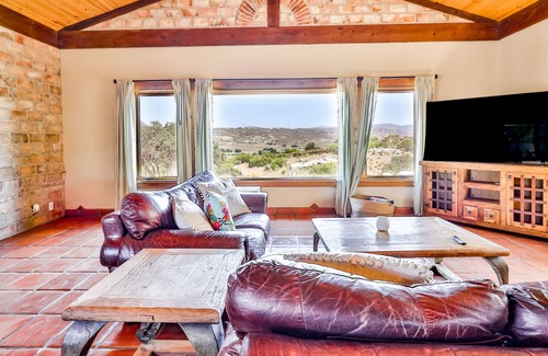 Potrero Casa | Vineyard getaway with fireplace, central AC, washer/dryer, and free WiFi