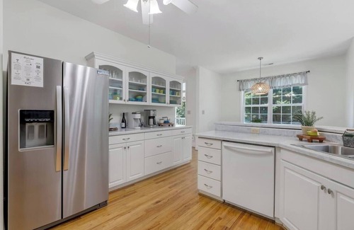 Seneca Casa | Vineyard Oasis on Lake Keowee