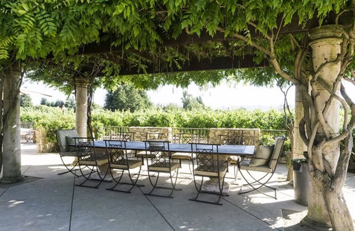 Morgan Hill Apartamento | Vineyard suite located in the orchard with private entrance