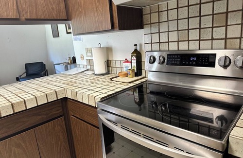 Forestville Apartamento | Vineyard View 2-bedroom 1 bath in Forestville, AC, WIFI, STUNNING VIEWS!