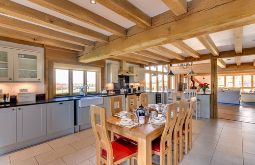Stone in Oxney Casa | Vineyard View - Seis Habitaciones Casa, Capacidad 12