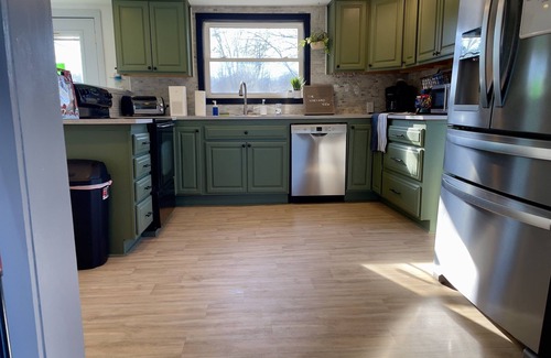 Madison Cabaña | Vineyard View | Walk to Wineries & River| Hot Tub