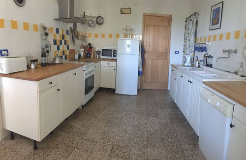 Canelli Casa | Villa de viñedo, alójese en una cascina tradicional en una ladera tranquila