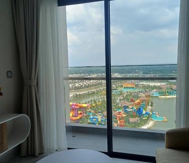 District 9 Apartamento | Vinhomes Grand Park 2BR Chillin Home Best View