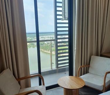 District 9 Apartamento | Vinhomes Grand Park 2BR Chillin Home Best View