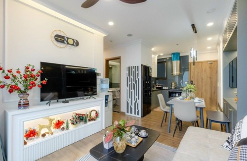 Cong Vi Apartamento | VINHOMES METROPOLIS 2 BEDROOMS