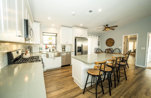 Paso Robles Otro | Vino View Getaway Retreat