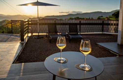 Fosdinovo Cama Y Desayuno | Vinomare Guesthouse