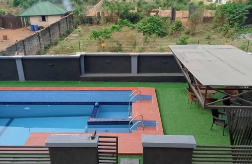 Benin City Apartamento | VinRues Apartment and Suites