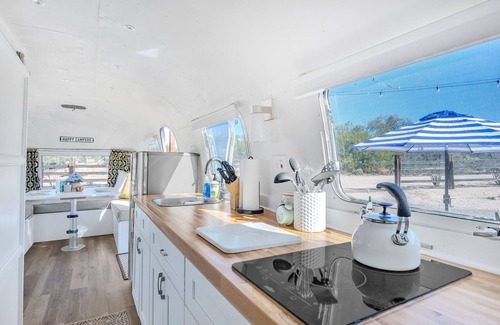 Catalina Casa | Vintage Airstream near the Catalina Mountains by RedAwning