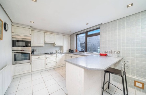 Whetstone Apartamento | Vintage Boutique 2Bed Flat w/parking