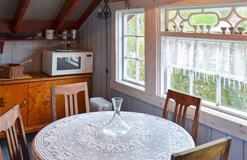 Torjulvagen Casa | Encanto vintage junto al mar-By Traum