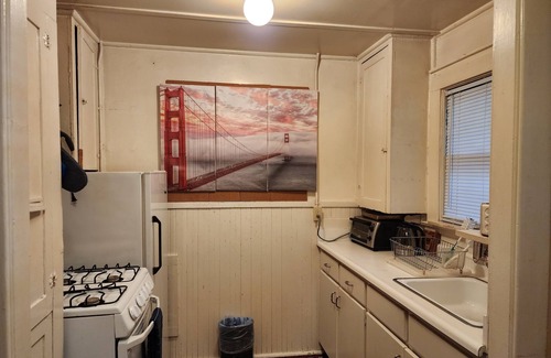 Old North Davis Cabaña | Vintage Cottage in Downtown Davis