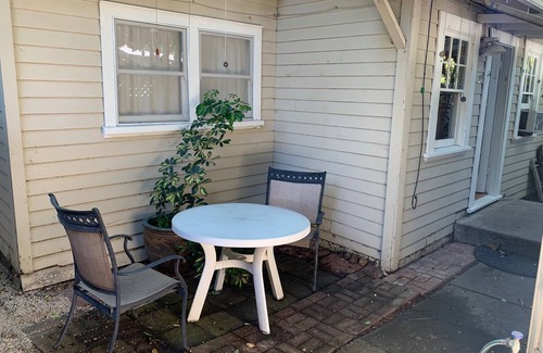 Old North Davis Cabaña | Vintage Cottage in Downtown Davis