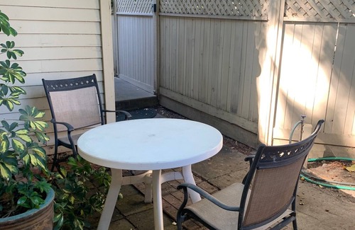 Old North Davis Cabaña | Vintage Cottage in Downtown Davis