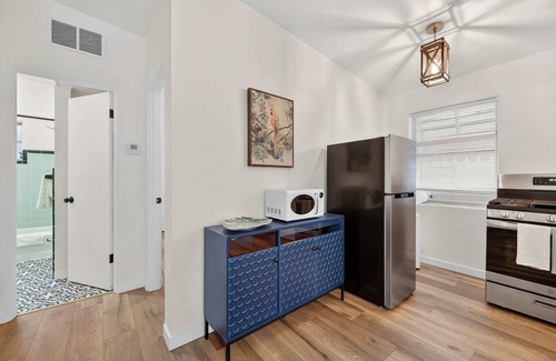 Port Orange Apartamento | Vintage Florida Retreat - Steps from riverfront