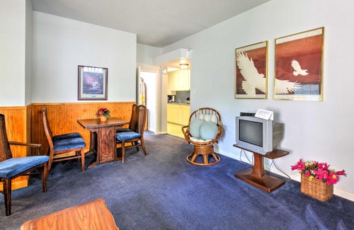 San Jacinto Apartamento | Vintage Galveston Apt Less Than half Mi to Porretto Beach!