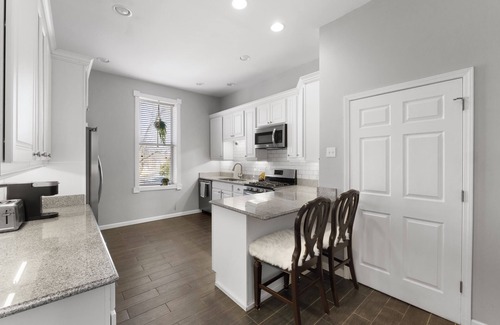 Soulard Apartamento | Vintage Glam by J&J Design